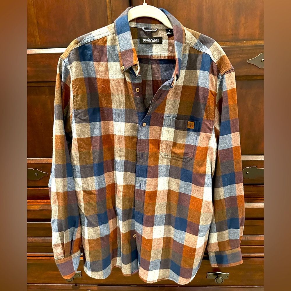 Long sleeves button up